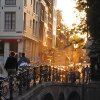 amsterdam-ponuda- queens day - nova godina - vetrenjace - crvena cetvrt - prostitucija - marihuana - legalizovano - kanali - bicikli - muzeji - van gogh - dam square - cokolada - jeftina putovanja - shopping - šoping - hag - roterdam - seveningen - prolece - zima - popusti - niska cena - super ponuda - hostel - hotel - mladi - putovanje - studentsko putovanje - 