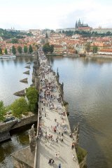 prag-563-435-649