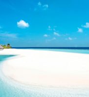 Angaga Island Resort and Spa Maldivi 3