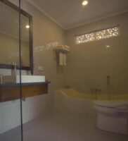 MANYI VILLAGE BATH