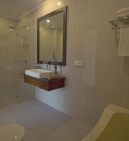 MANYI VILLAGE BATH 2